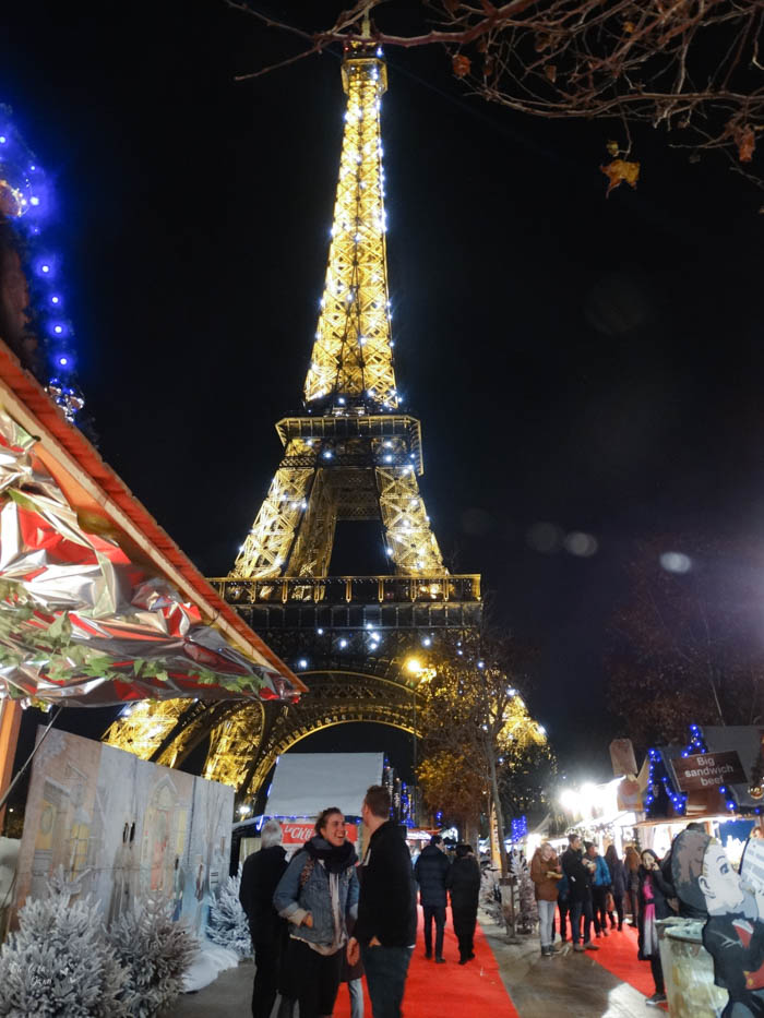 datas e informações sobre feira de natal em paris